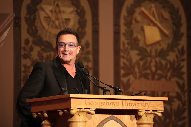 Bono y un gran discurso en la Universidad de Georgetown 81809811