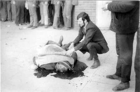 Irlanda del Norte investigará la matanza que inspiró el tema "Sunday Bloody Sunday" (U2) Bloody11