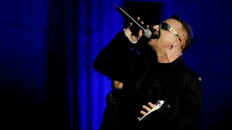 Facebook convierte hoy a Bono en el musico mas rico del mundo.- Scale_10