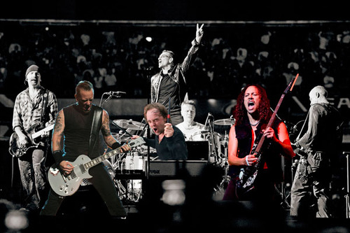 U2 hizo una parodia de las sesiones de terapia de Metallica Tumblr10