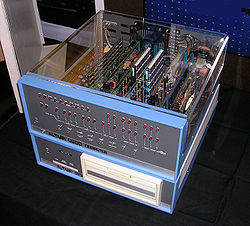 L'Altair 8800:invention!fleur! 250px-12