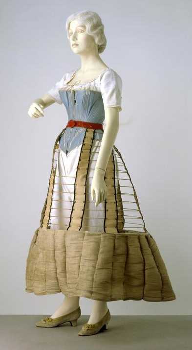 Les sous-vêtements féminins en 1860 1867un10