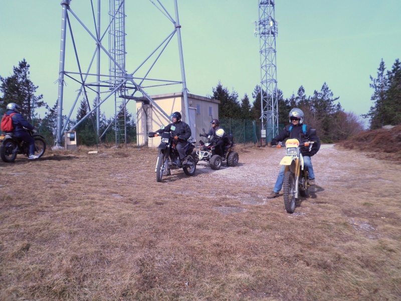 Quand la boiteuse va faire de l enduro..... P3040022