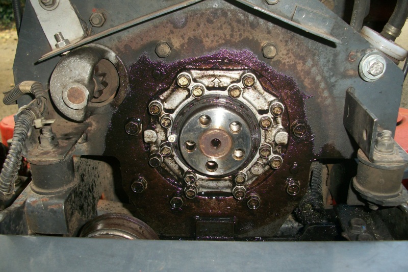 fuite huile moteur palier avant kubota G18 moteur D722 100_3211