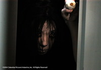 أنفراد تام على  منتدى ماى ايجى2012 أقوى أفلام الرعب والخيال (الحقد4) البنت السوداء (The Grudge Girl in Black)تحميل مباشر وعالى الجودة   2004_t10
