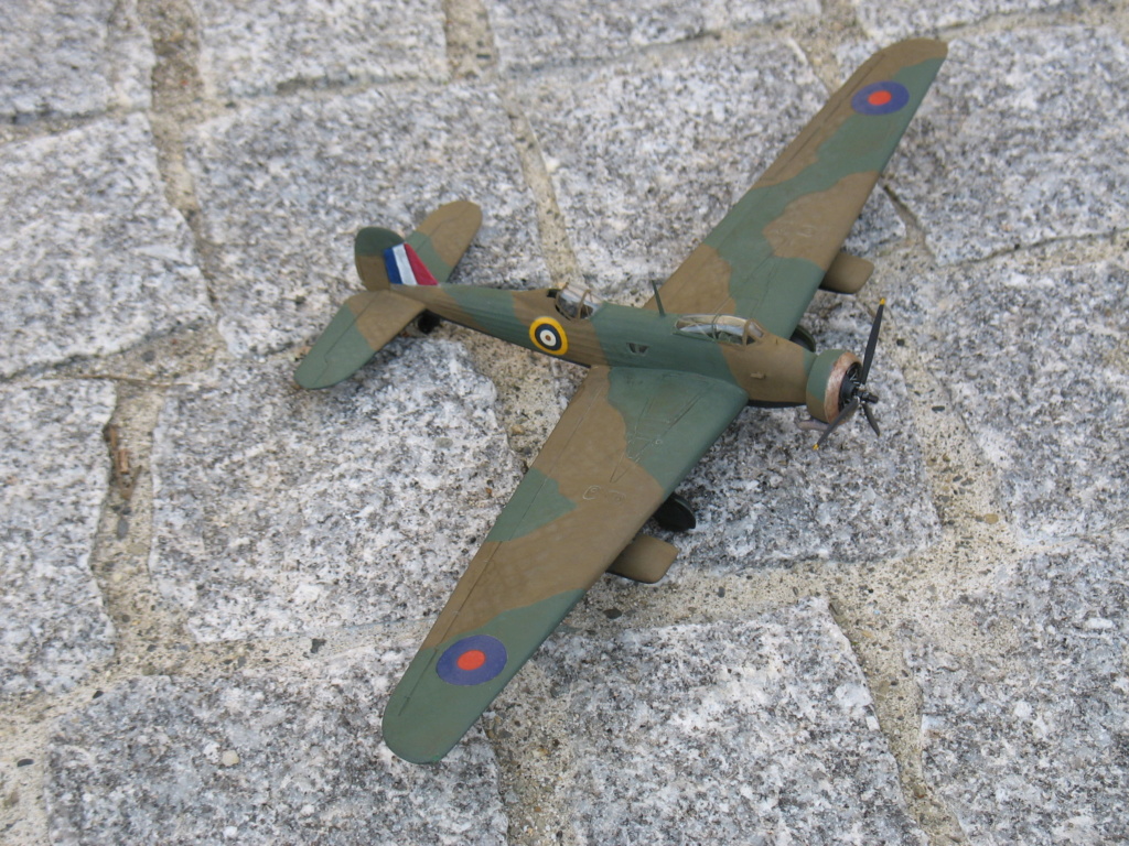 [Matchbox] Vickers Wellesley - En cours enfin FINI - Page 3 3810