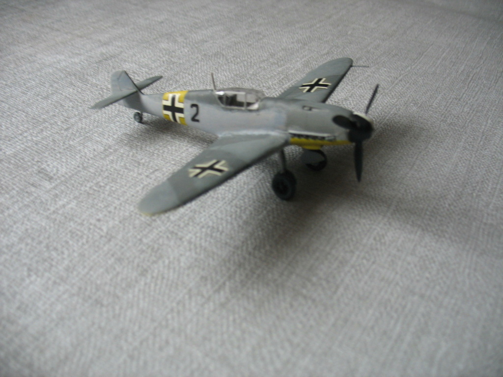 [Italeri] Bf109 F.- Fini !!! Img_2315