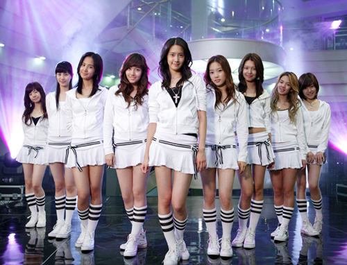 Trouve moi une image de... - Page 4 Snsd-g11