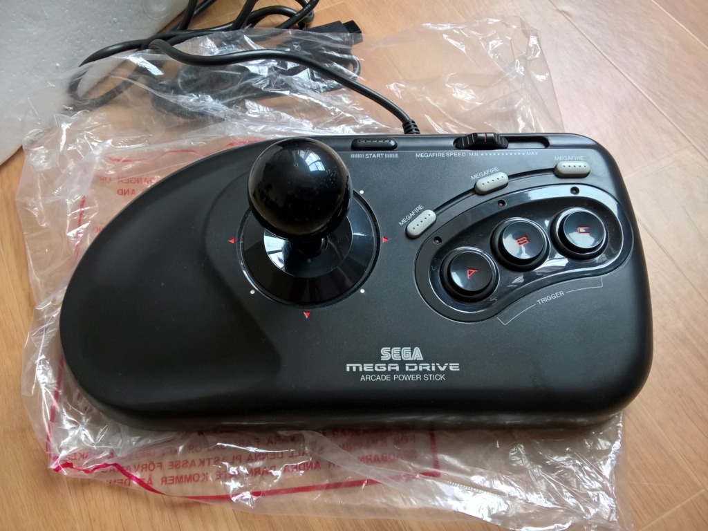 [RECH] Arcade Power Stick Mega Drive Wp_20111