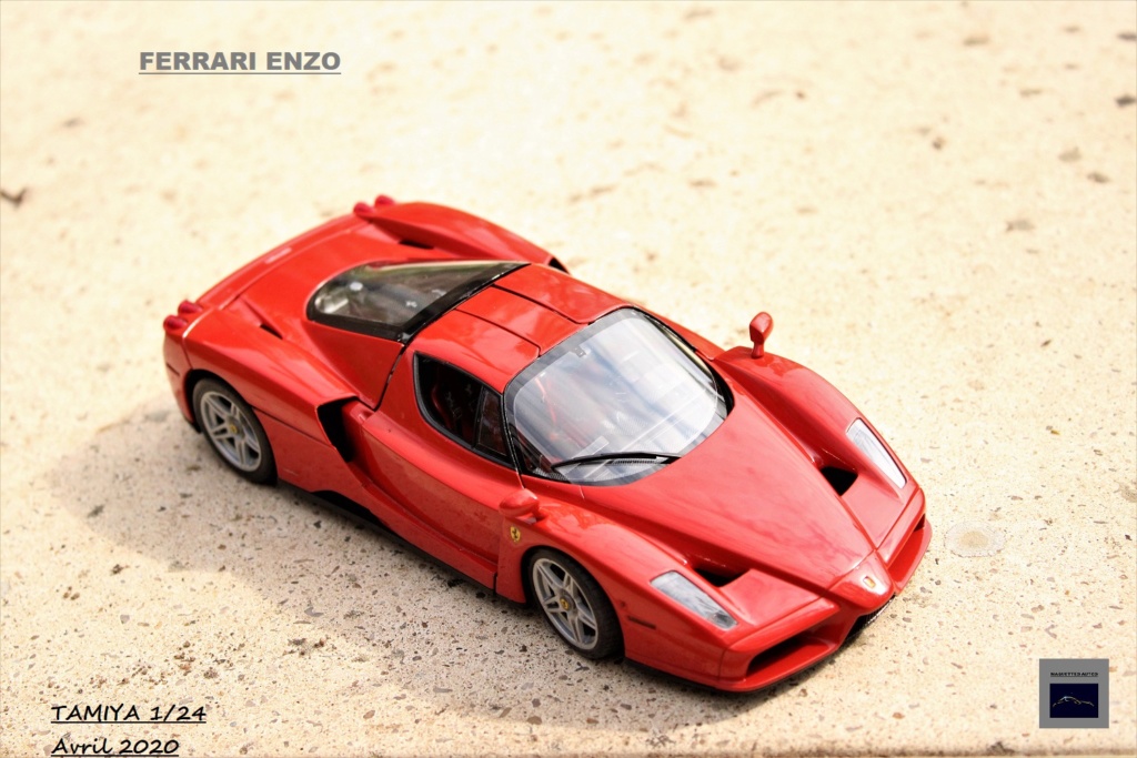 FERRARI ENZO (Tamiya 1/24) - Page 4 Img_1811