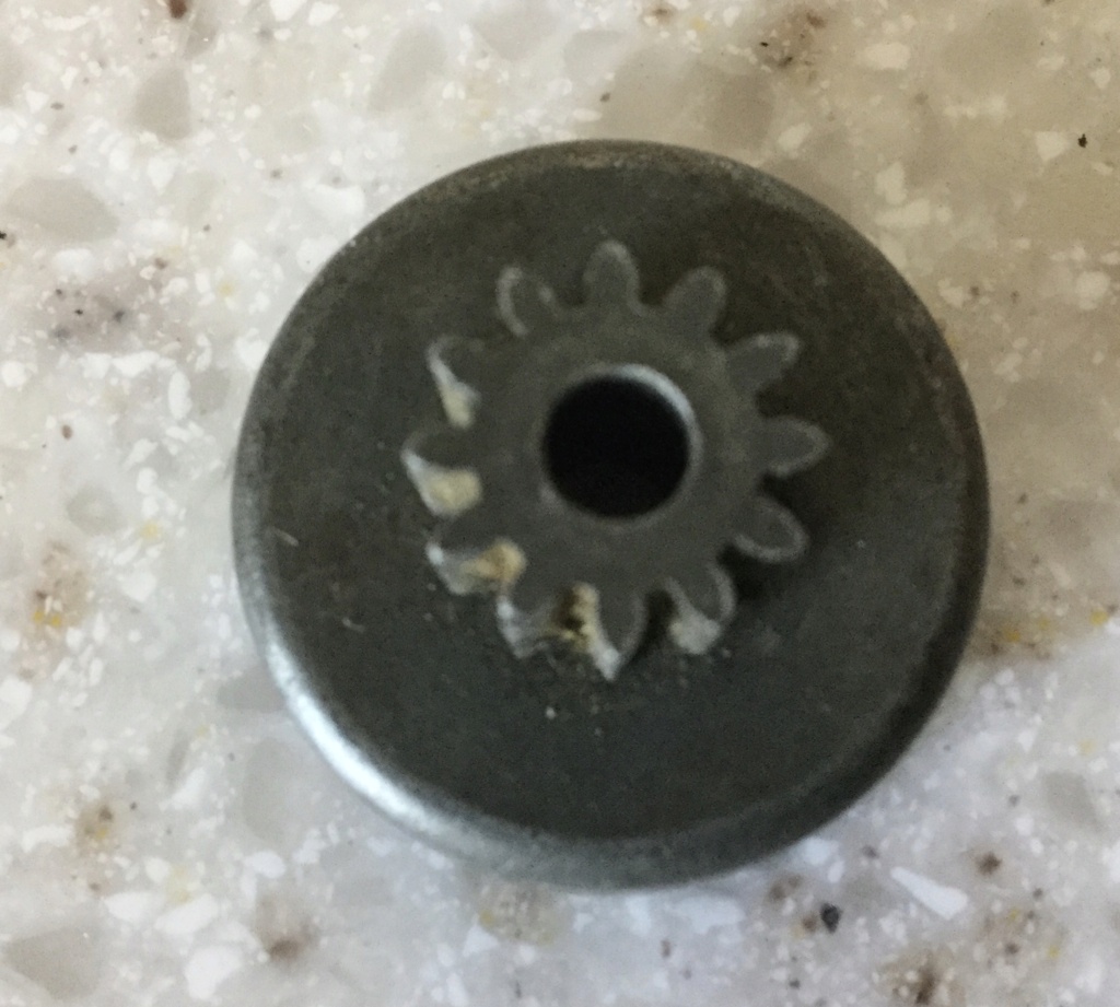 Flywheel - Cox car (Riviera and others) fan/flywheel/drive gear Img_1425