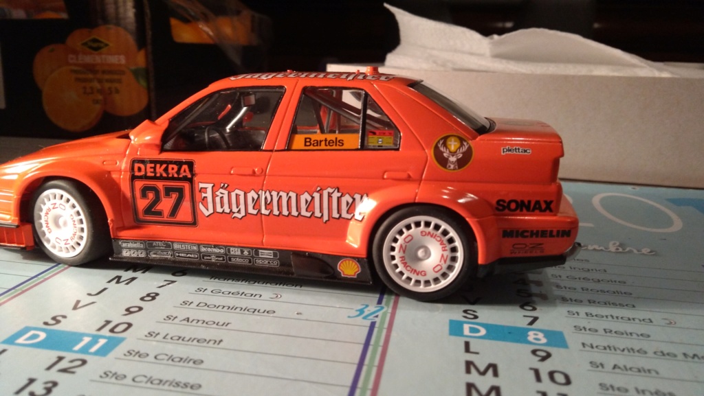 alfa 155 DTM jagermeister 1/24 - Page 5 Img_2037