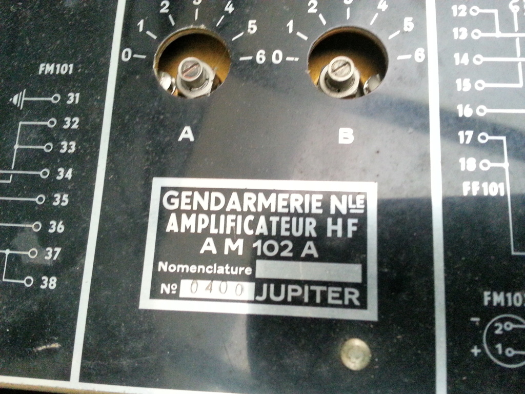 Ancienne Radio gendarmerie kaki ? 20230915