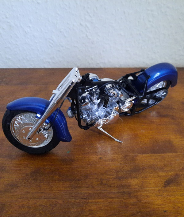 Tamiya Yamaha XV 1600 Road star 1:12 1222