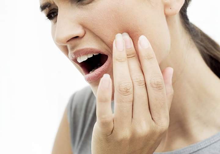 علاج ألم الأسنان في الجو البارد Eeeoee84
