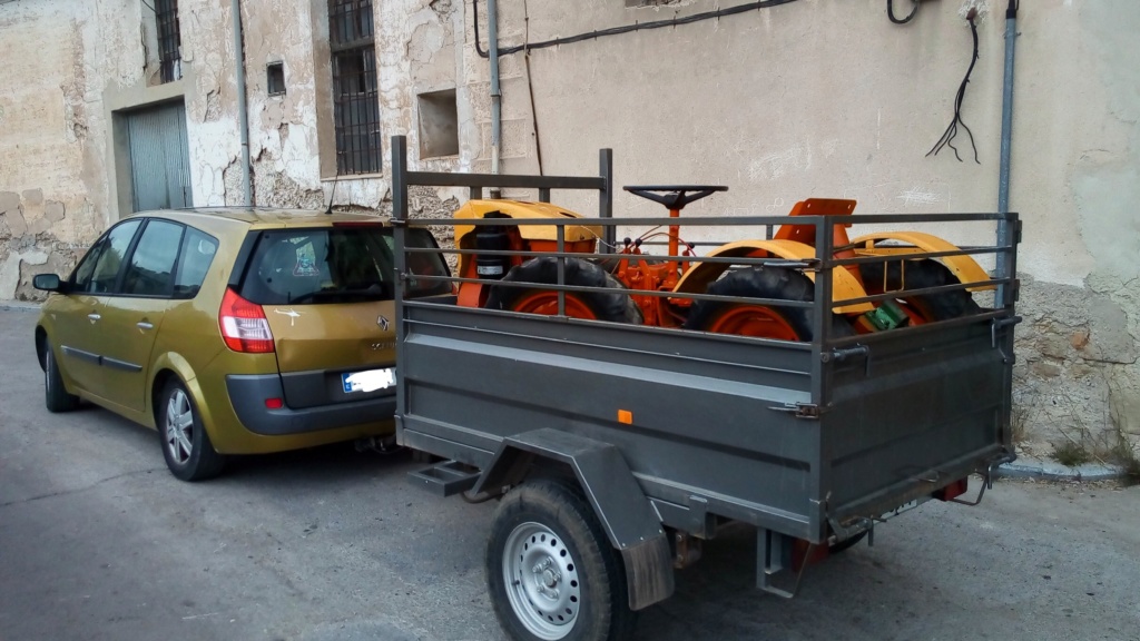 Transporte tractor tipo Pasquali a Baleares en barco/ferry 61509710