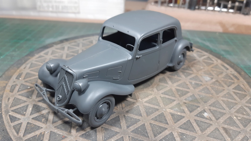 MeC: Citroën Traction Avant 11cv Staff car - Tamiya - Esc. 1:35 00424