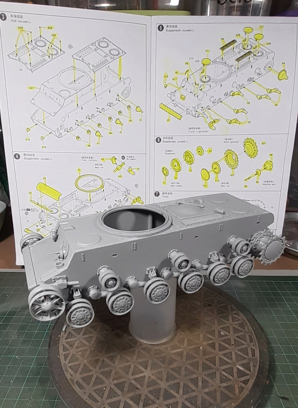 MeC: KV 2 - Trumpeter 1:35 - Página 2 00833