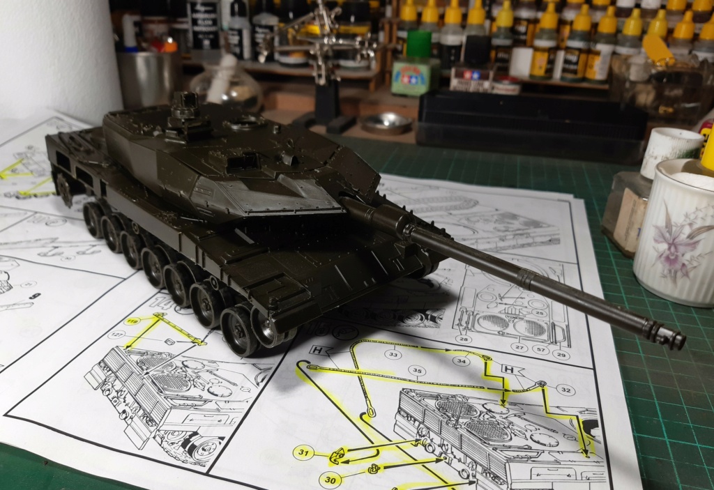 MeC: LEOPARD 2A6 EX - Revell - esc. 1:35 01022