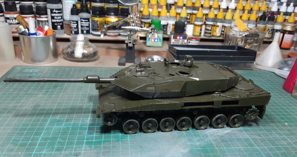 MeC: LEOPARD 2A6 EX - Revell - esc. 1:35 01317