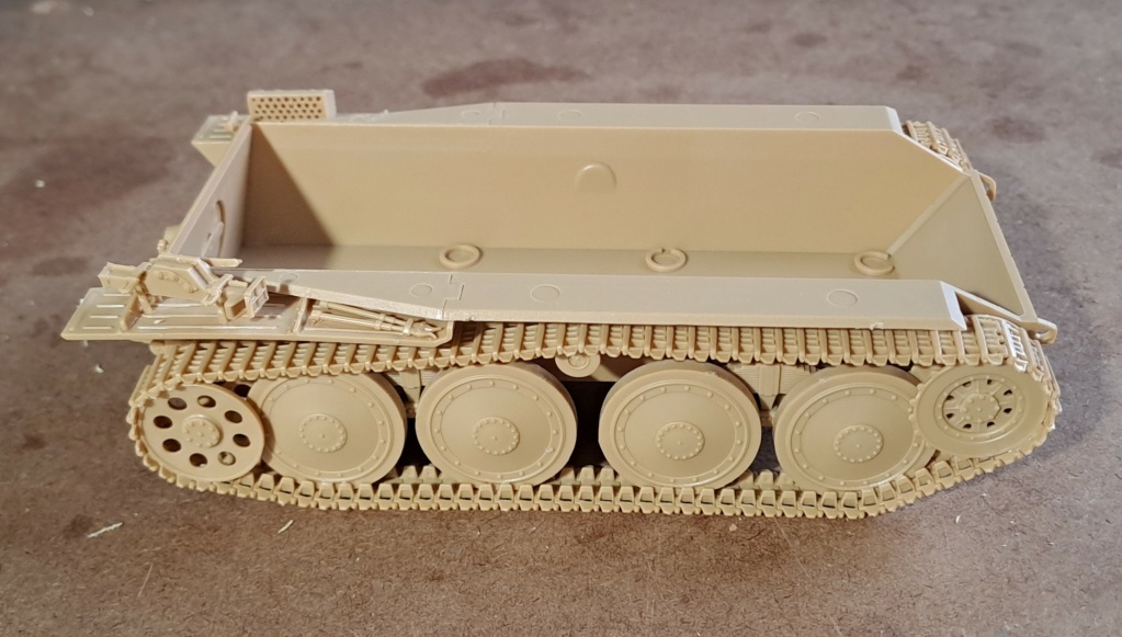 MeC: HETZER - Jagdpanzer 38(T) - AIRFIX 1/35  02527