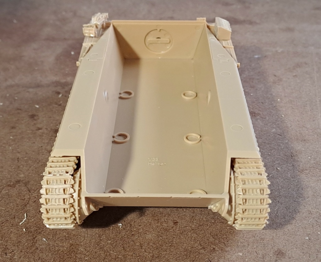 MeC: HETZER - Jagdpanzer 38(T) - AIRFIX 1/35  03029