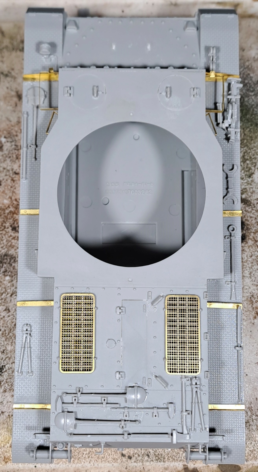 MeC: German Heuschrecke IV b "Grasshopper" - Trumpeter Esc. 1:35 - Página 2 03431