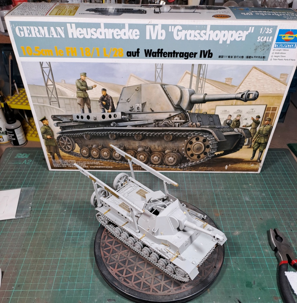 MeC: German Heuschrecke IV b "Grasshopper" - Trumpeter Esc. 1:35 - Página 2 03730