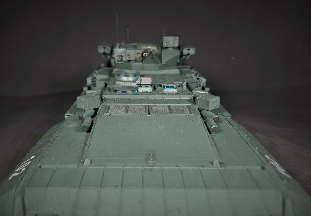 MT: TBMP  T-15 ARMATA - Zvezda - Esc. 1:35 07414