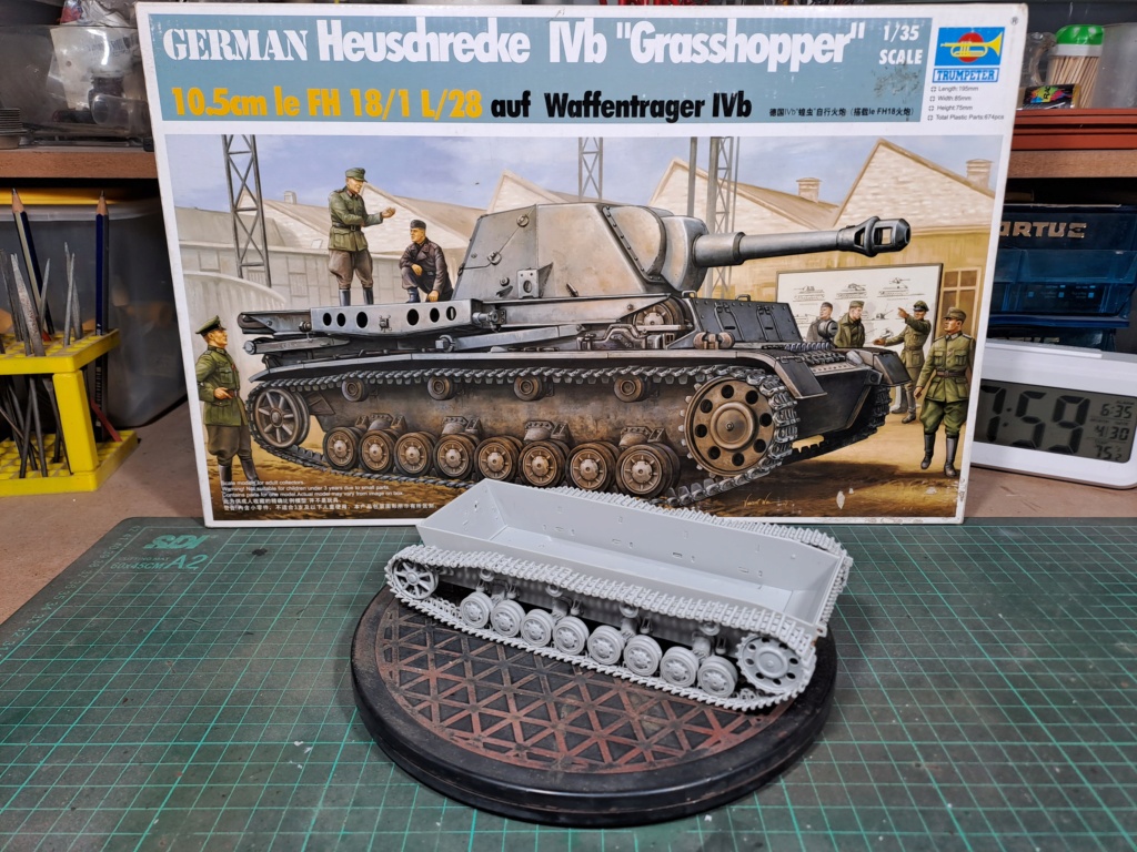 MeC: German Heuschrecke IV b "Grasshopper" - Trumpeter Esc. 1:35 20230416