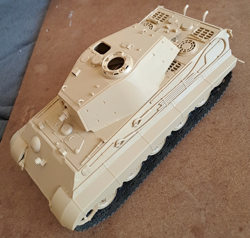 MeC: King Tiger - Panzer VI - Tamiya - Esc. 1:35 20230625