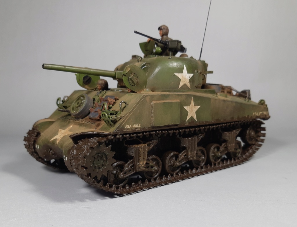 MT: Sherman M4 A3 - Tamiya - 1:35 5811