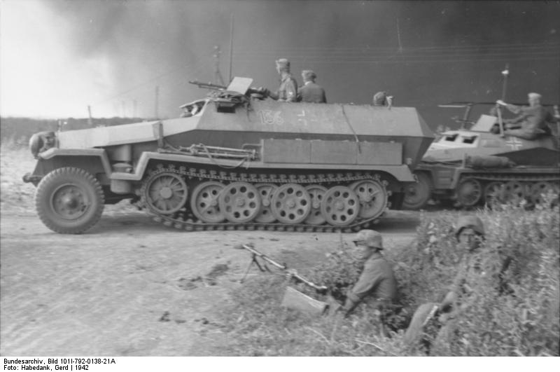 MeC: Sd.Kfz. 251 / 1 Ausf, A - Revell - esc. 1:35 Bundes14
