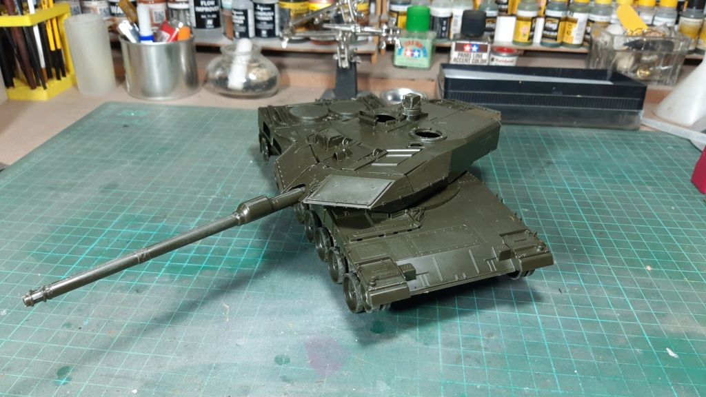 MeC: LEOPARD 2A6 EX - Revell - esc. 1:35 - Página 2 Img-2094