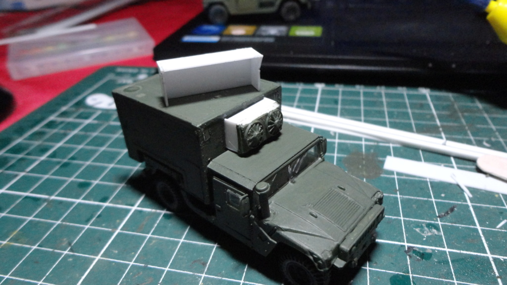 [DRAGON & SCRATCH] Multiples versions de HMMWV avec leur REMORQUES 1/72  FINI  Dsc05534