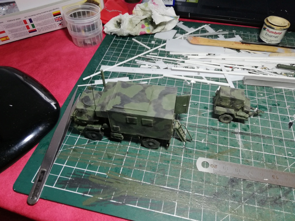 [AMERCOM & SCRATCH ] FMTV M1079 A1P2 4X4 COMMAND POST 1/72  FINI ! Img_2357