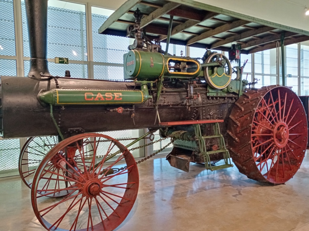 Museo tractores y maquinaria en Ejea de los Caballeros  Img_2019