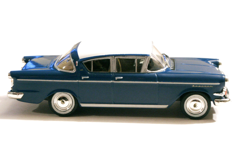 Opel Kapitän 1958 P1 2.5L by Eaglemoss/Ixo (Collection Opel - Blue & White - échelle 1:43) Opel_k19