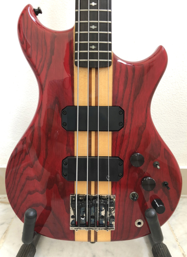 BASS - Thunder IIIA Bass - 35 And Counting... Img_2013