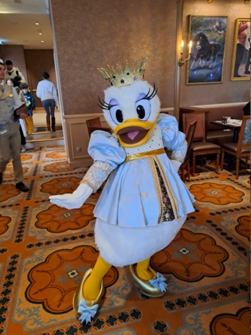 [Trip Report ] séjour royal du 4 au 5 mars au Disneyland Hôtel - Page 2 20240235