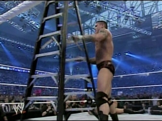Wrestlemania - 30.03.08 (Résultats) Orton_12
