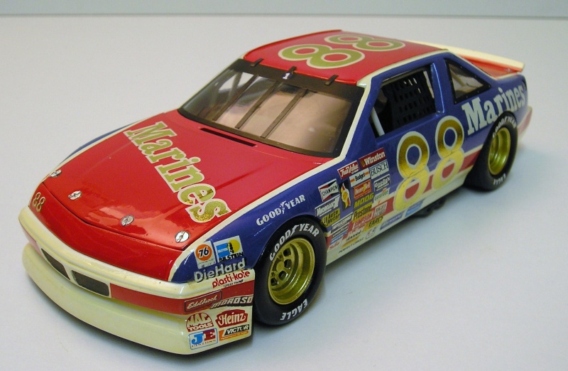 Pontiac Grand Prix 91 nascar "Marines" 06710