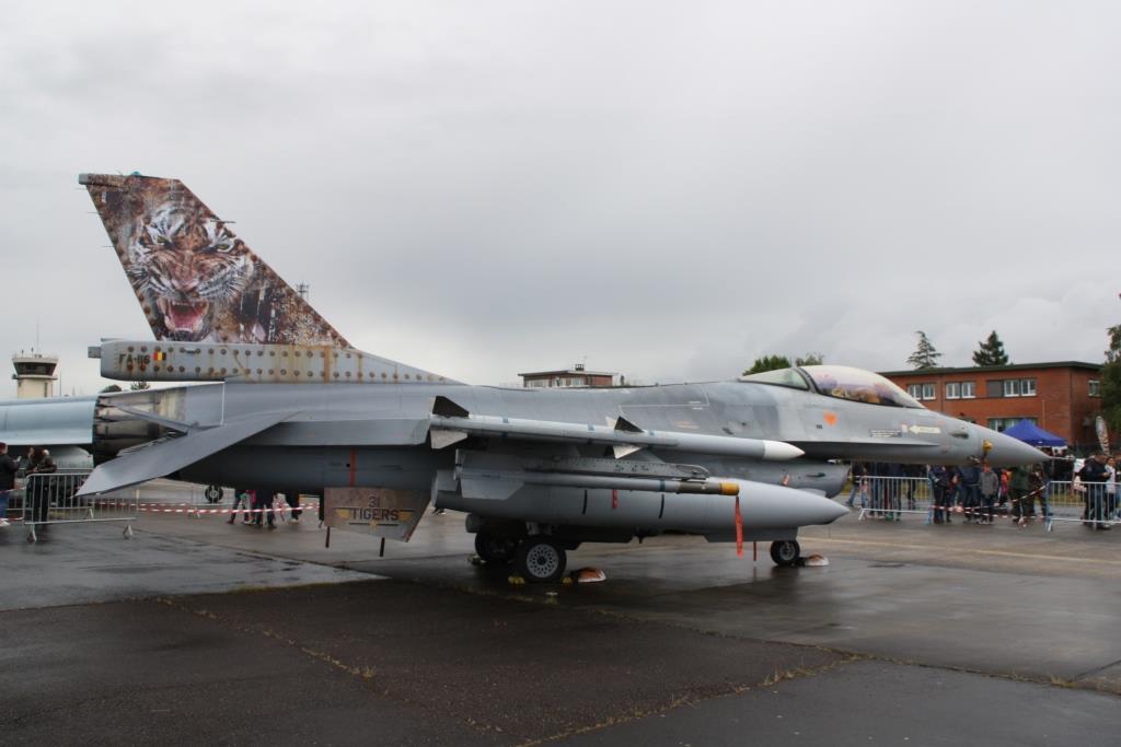 DEBRIEFING Spotter Day 17 Mai 2019 NTM 2019 BA118 MDM Img_2847