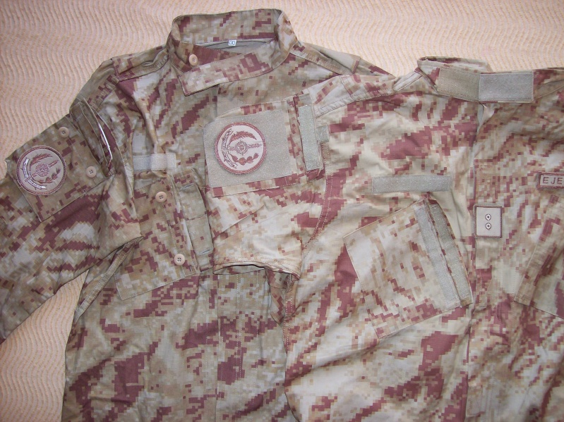 DESERT digital camouflage uniform 100_7413