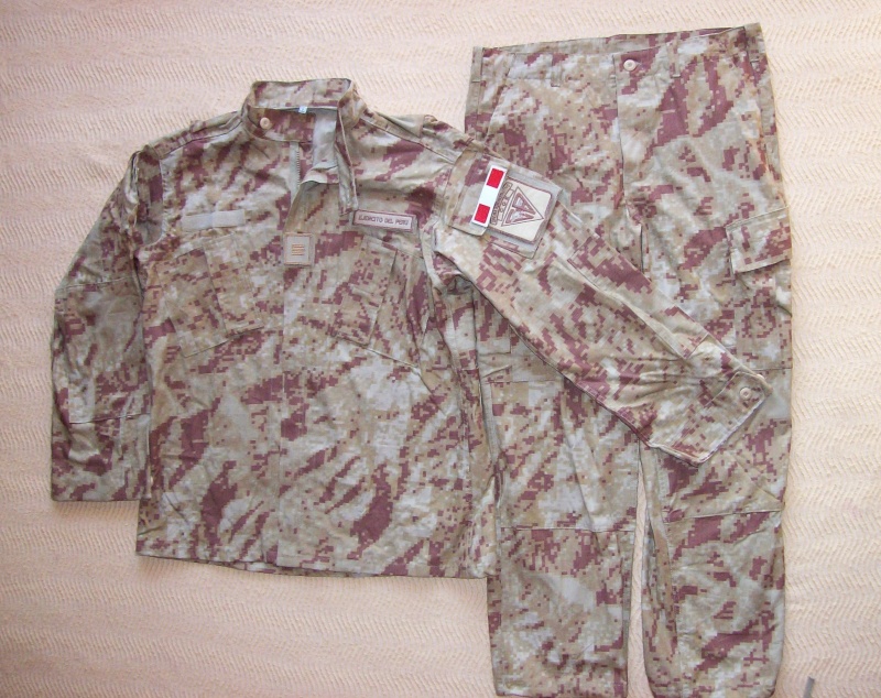 DESERT digital camouflage uniform 100_7416