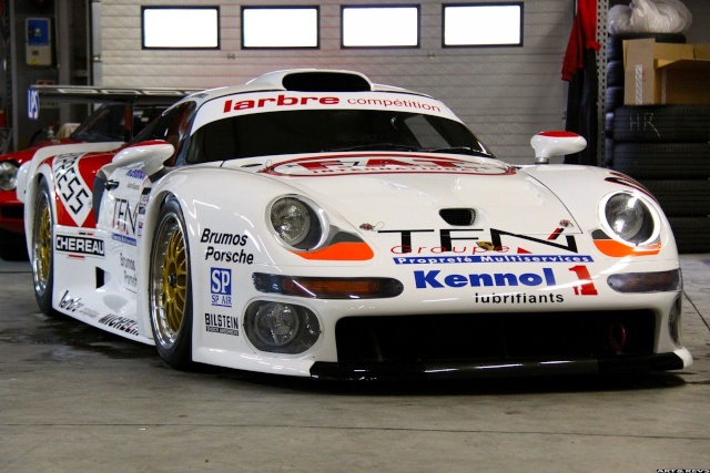 Porsche 911 GT1 - Roock Racing 32 - Le Mans 1997 3_7410