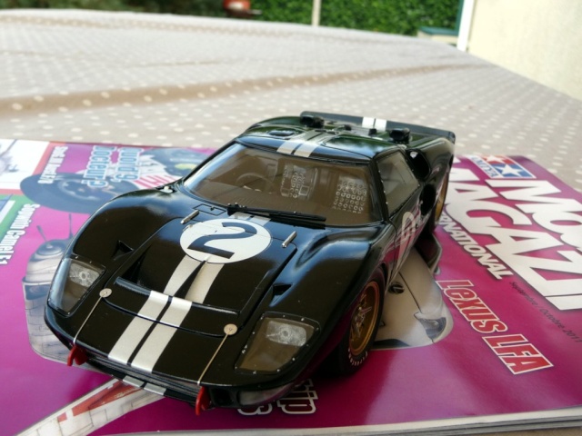 Ford GT40 mK2 1966 - Fujimi 1/24  - Page 4 P1090019