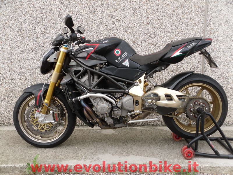 MV Brutale 1090 Sdc13510