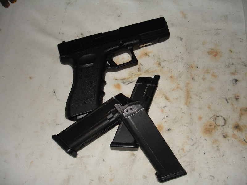 [Review] Glock 18c de KSC Dsc05410