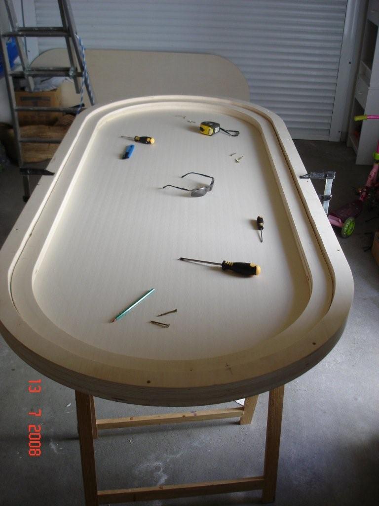 Construction de table de poker Dsc09013